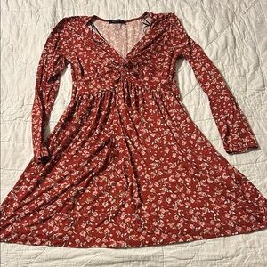 Chic Long Sleeve Floral Dress in Red